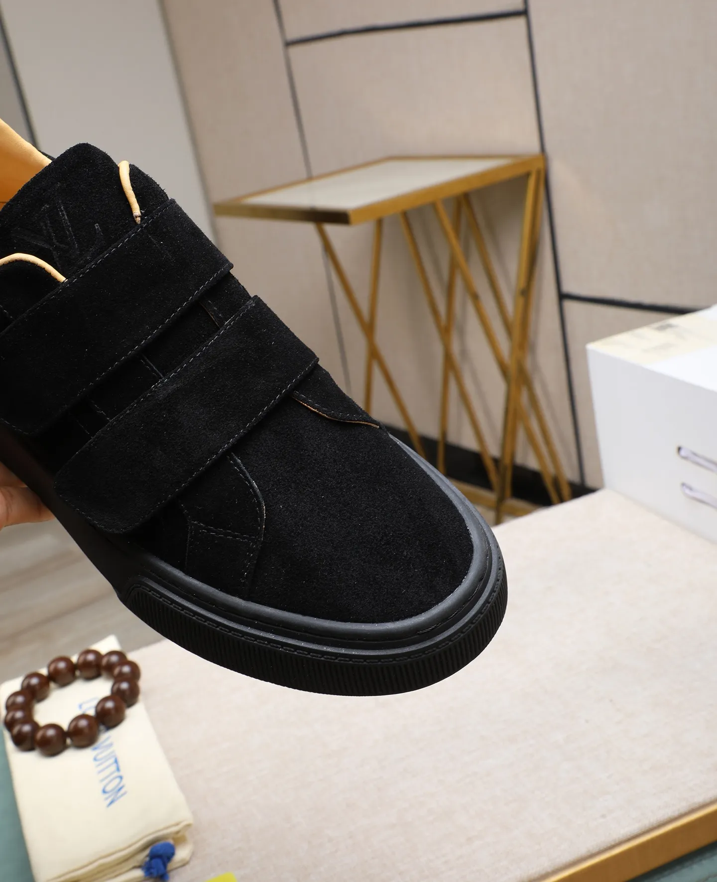 Men's shoes 💰460 [LV～] Men's casual shoes 2025z cabinet sales simultaneously 🔶Size: 38-44 #️⃣ 🔷3 colors🔜The upper is made of multi-material splicing➕cow leather lining, comfortable and breathable, sole: original comfortable and wear-resistant outsole, ⚠️real thing📱photographed🎬real thing is better📢📢📢